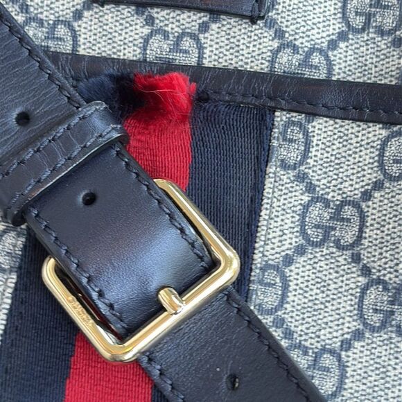 Gucci Sherry line Crossbody Bag - Picture 13 of 13
